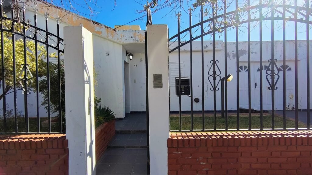 ALQUILER | 3er rotonda $750.000 image 1